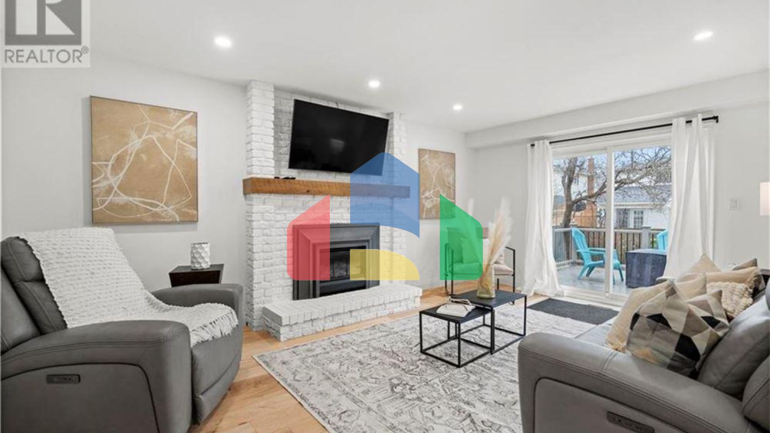 Residential - Single Family Home - Burlington, Canada - Canada