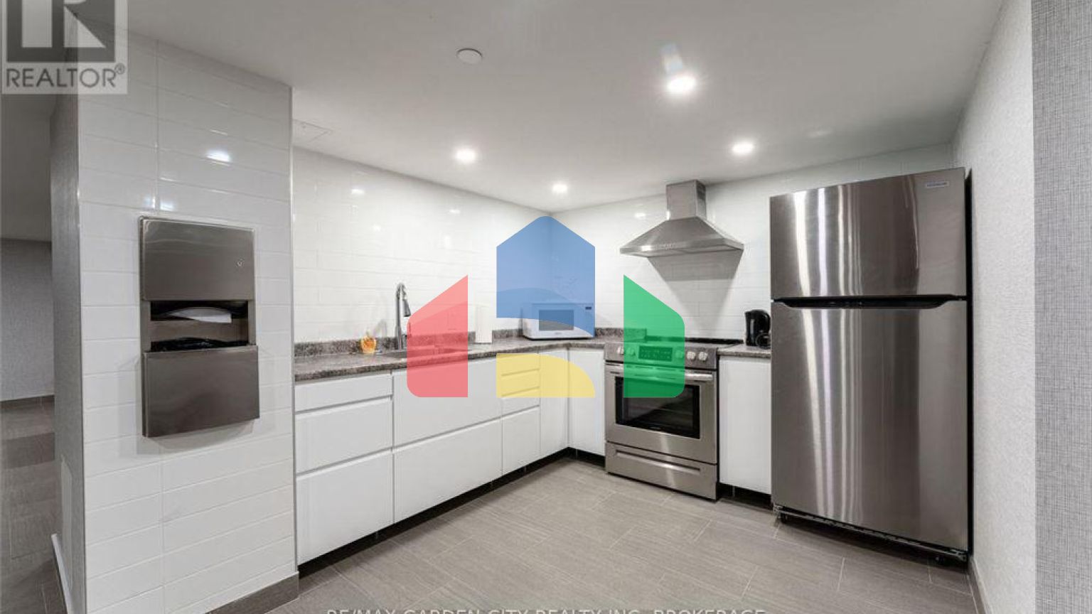 Residential - Condo/Apartment - Burlington, Canada - Canada