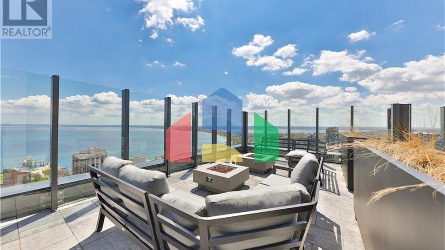 Residential - Condo/Apartment - Burlington, Canada - Canada