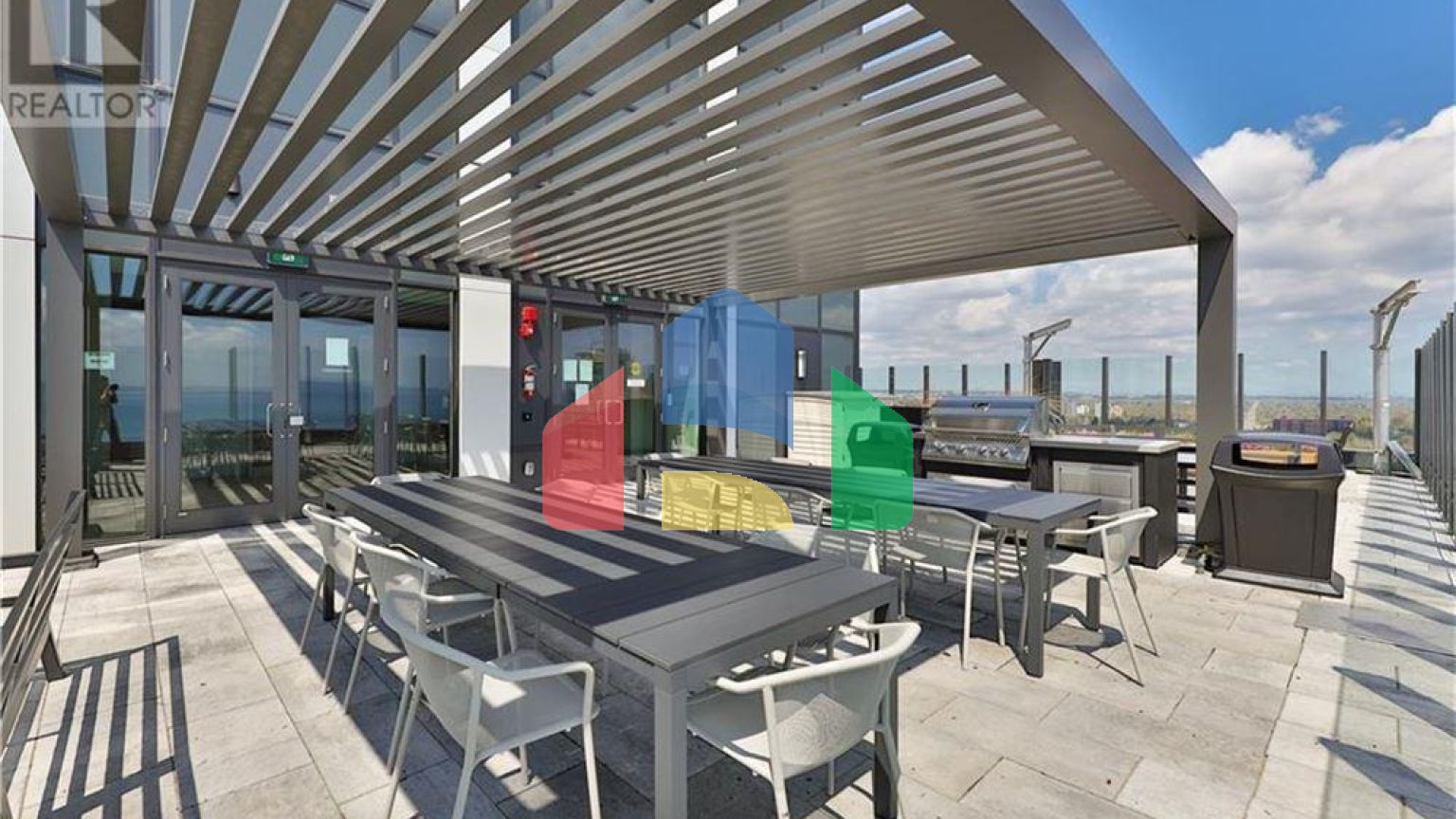 Residential - Condo/Apartment - Burlington, Canada - Canada