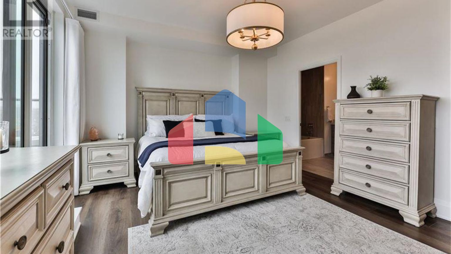 Residential - Condo/Apartment - Burlington, Canada - Canada