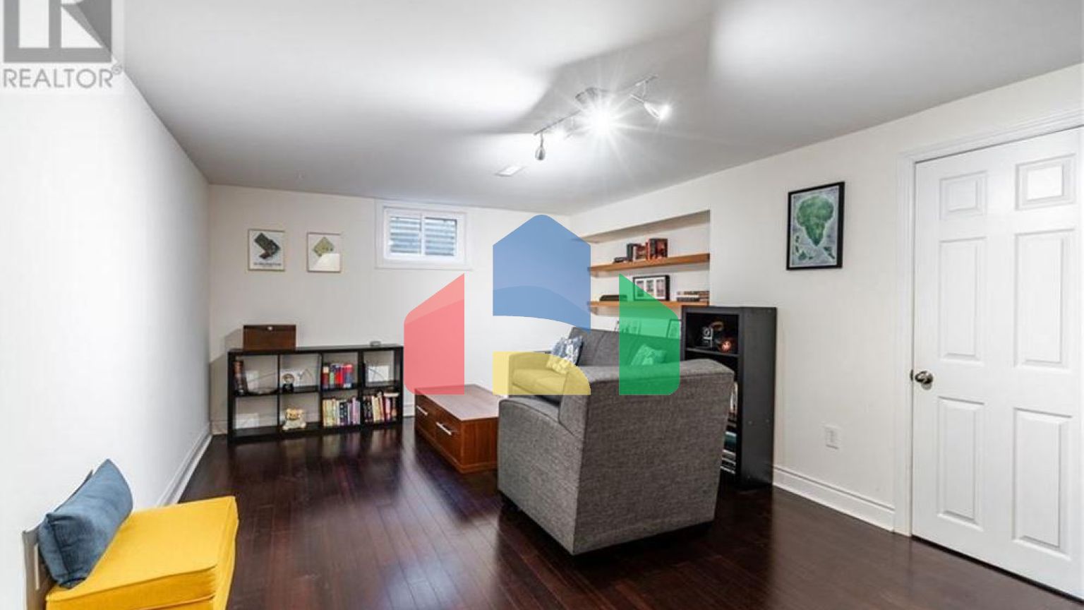 Residential - Single Family Home - Burlington, Canada - Canada