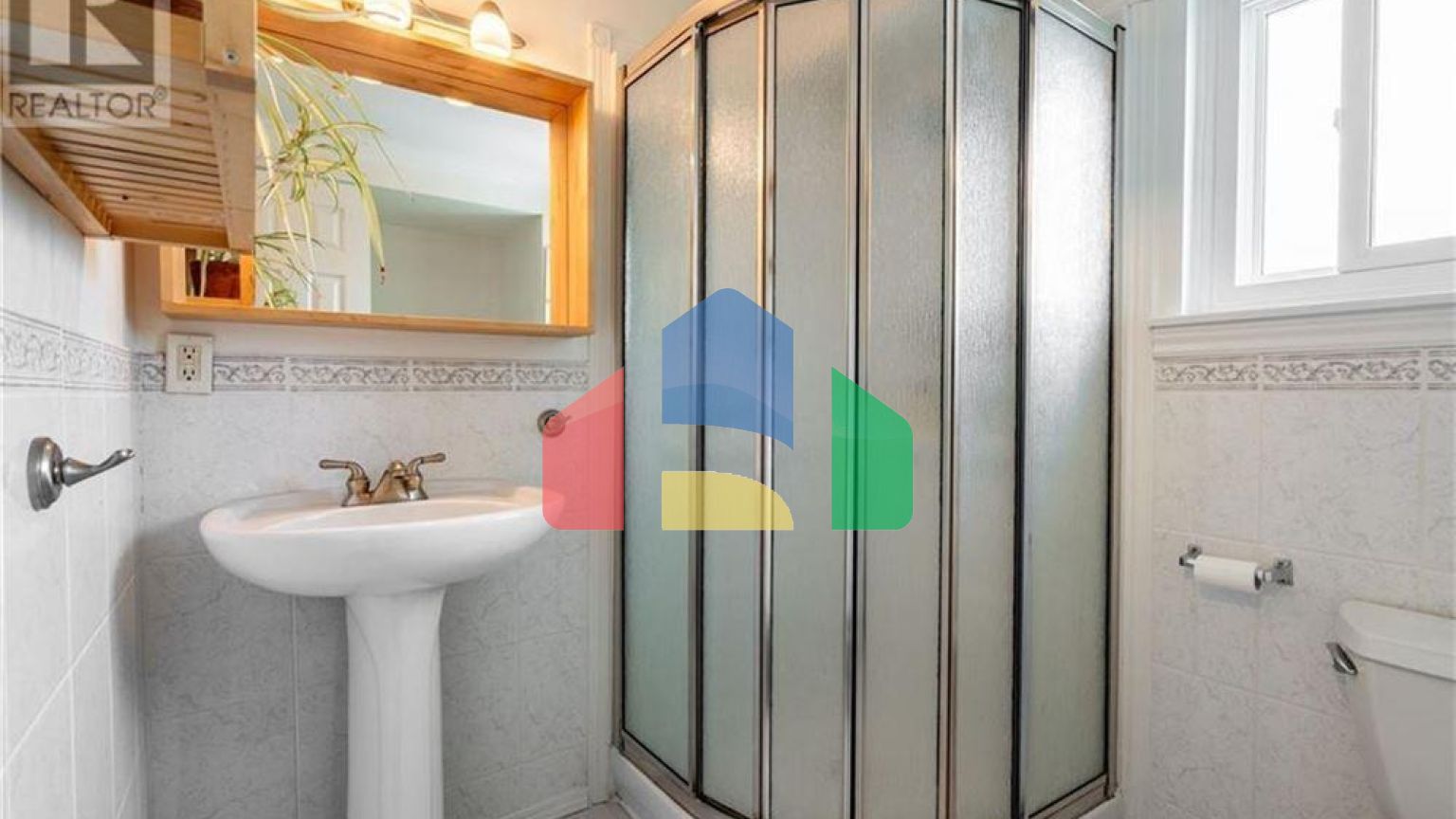 Residential - Single Family Home - Burlington, Canada - Canada