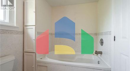 Residential - Single Family Home - Burlington, Canada - Canada