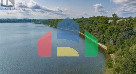 Residential - Single Family Home - Burlington, Canada - Canada