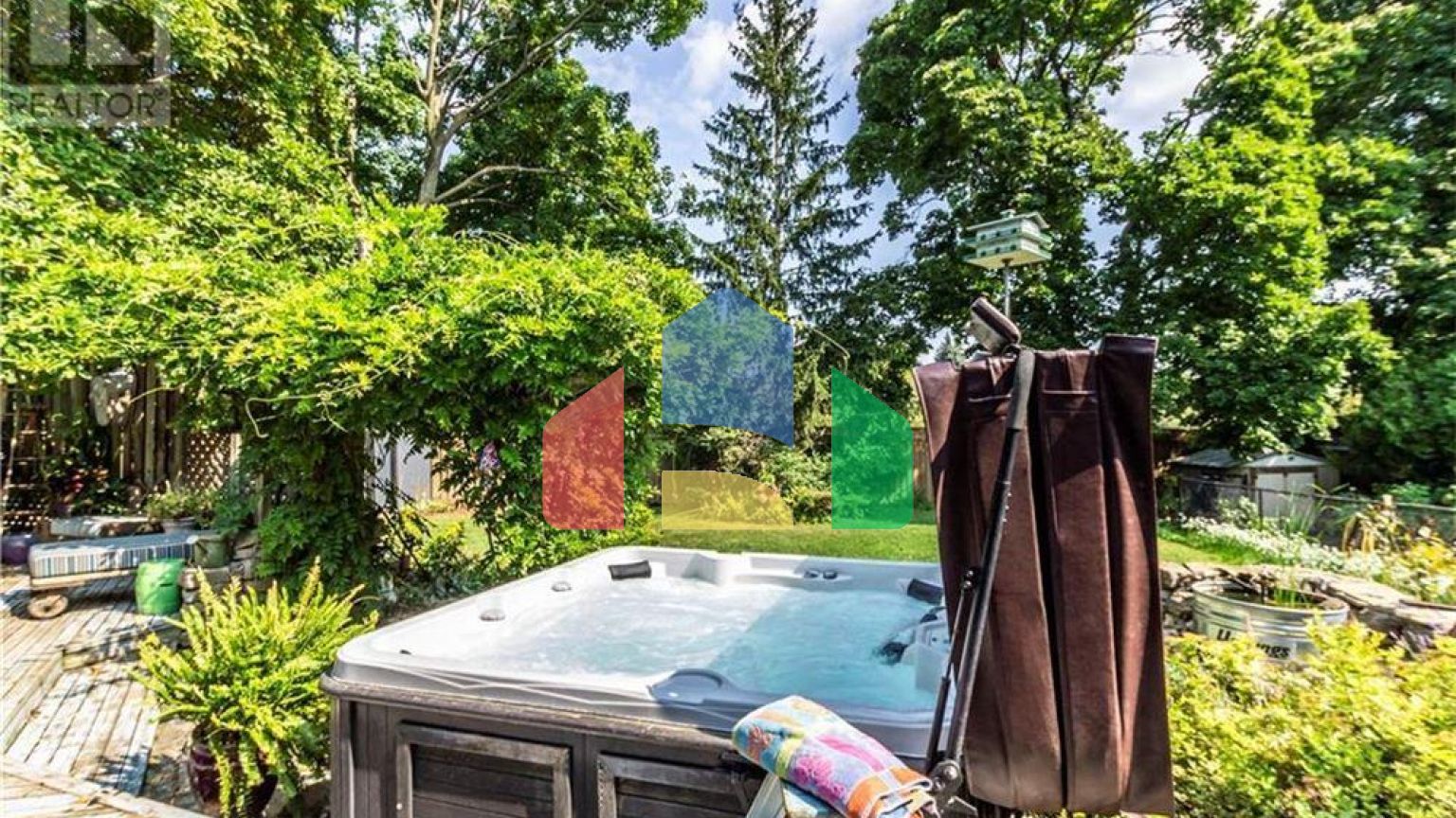 Residential - Single Family Home - Burlington, Canada - Canada