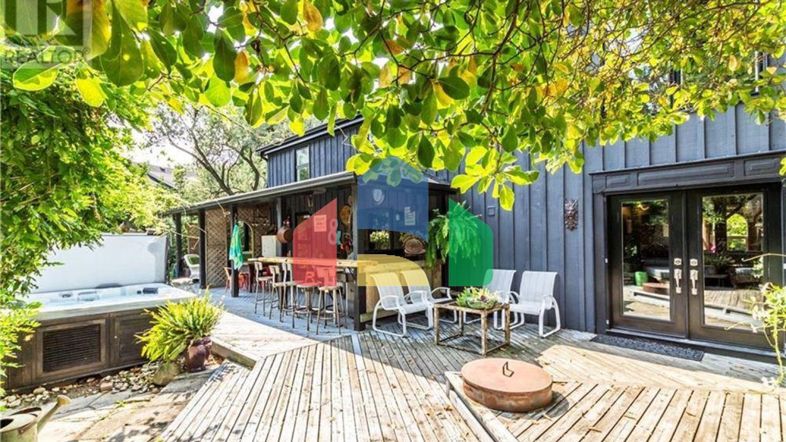 Residential - Single Family Home - Burlington, Canada - Canada