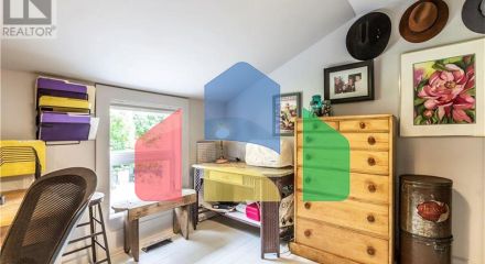 Residential - Single Family Home - Burlington, Canada - Canada