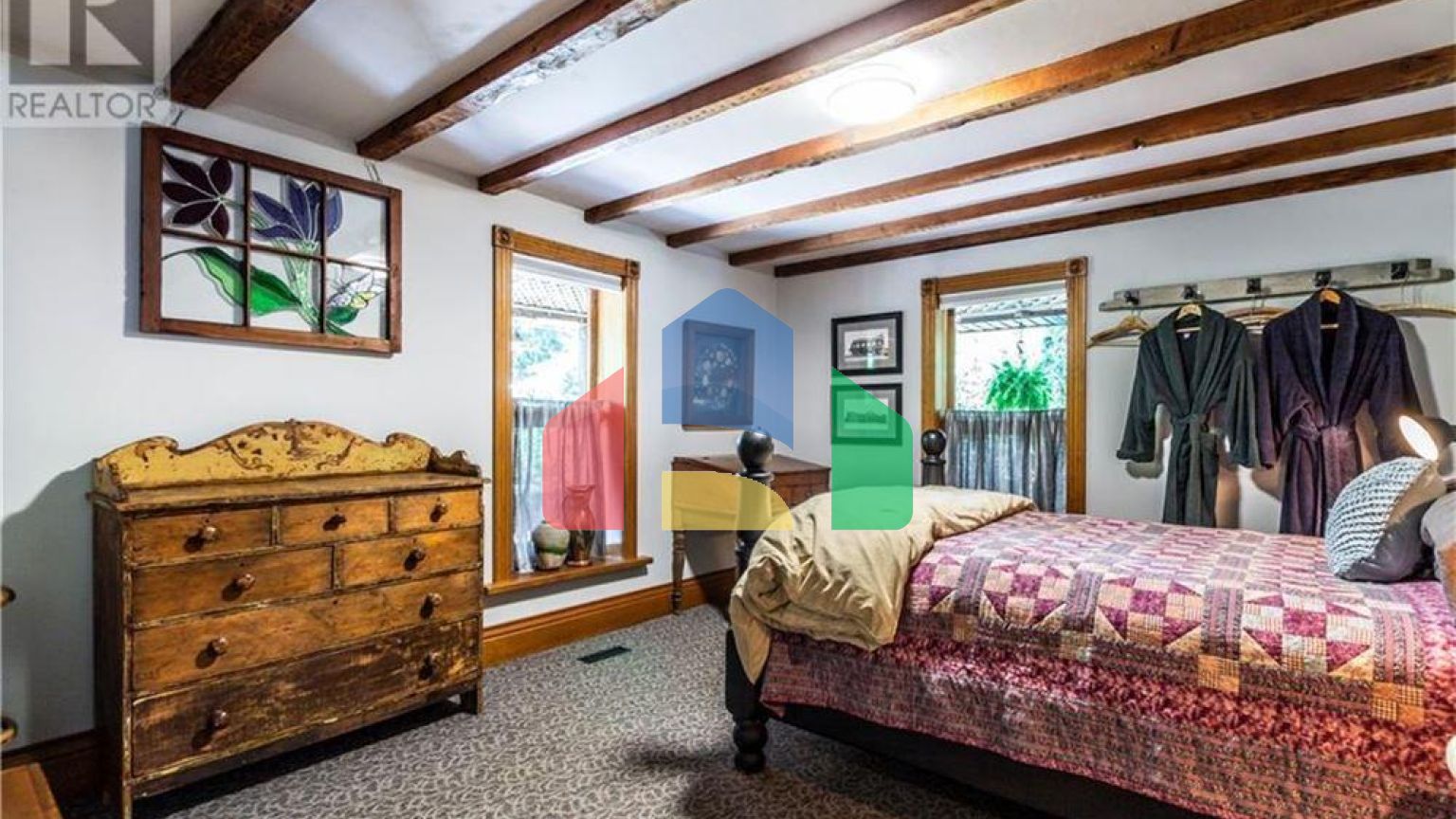 Residential - Single Family Home - Burlington, Canada - Canada