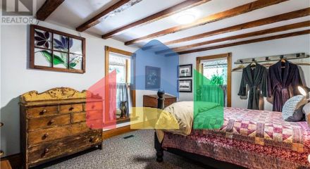 Residential - Single Family Home - Burlington, Canada - Canada