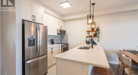 Residential - Townhouse - Burlington, Canada - Canada