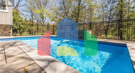 Residential - Single Family Home - Burlington, Canada - Canada