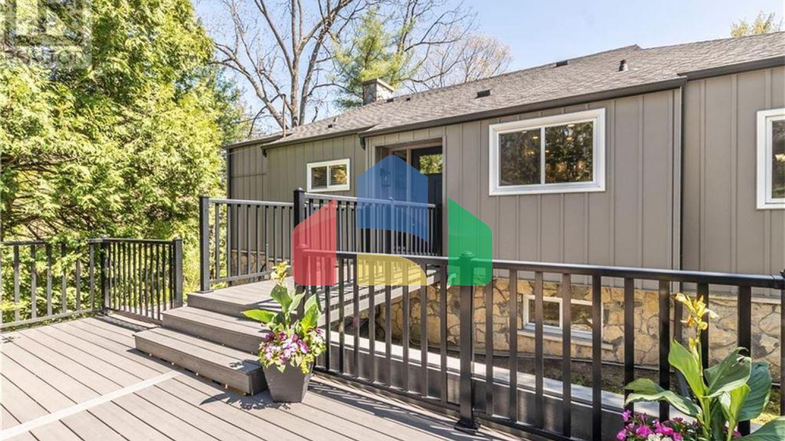 Residential - Single Family Home - Burlington, Canada - Canada