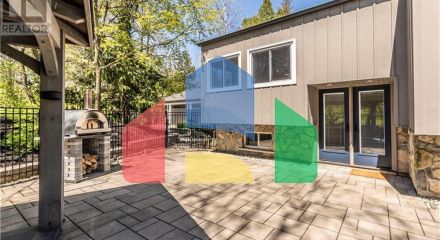 Residential - Single Family Home - Burlington, Canada - Canada