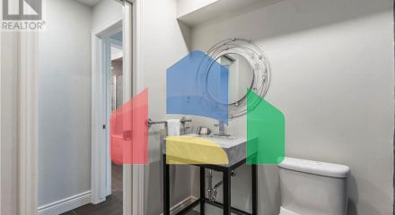 Residential - Single Family Home - Burlington, Canada - Canada