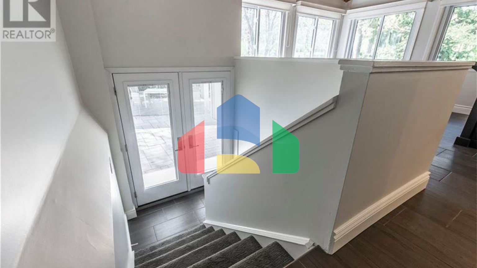 Residential - Single Family Home - Burlington, Canada - Canada