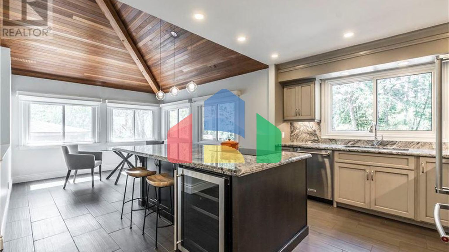 Residential - Single Family Home - Burlington, Canada - Canada