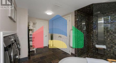 Residential - Single Family Home - Burlington, Canada - Canada