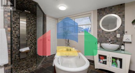 Residential - Single Family Home - Burlington, Canada - Canada