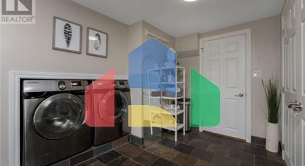 Residential - Single Family Home - Burlington, Canada - Canada