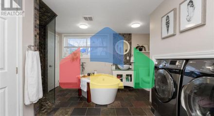 Residential - Single Family Home - Burlington, Canada - Canada