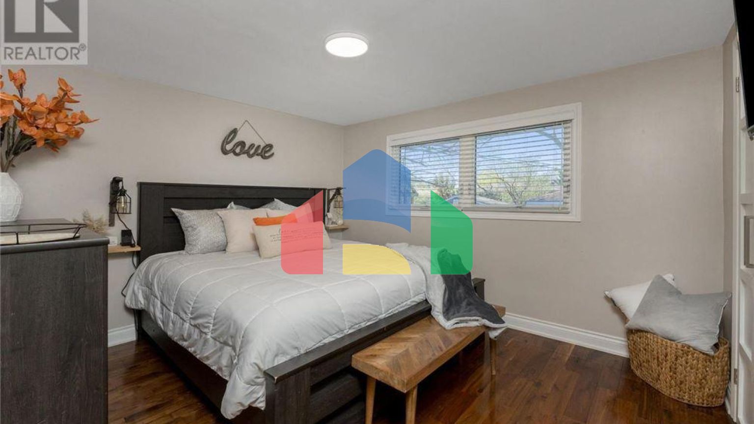 Residential - Single Family Home - Burlington, Canada - Canada