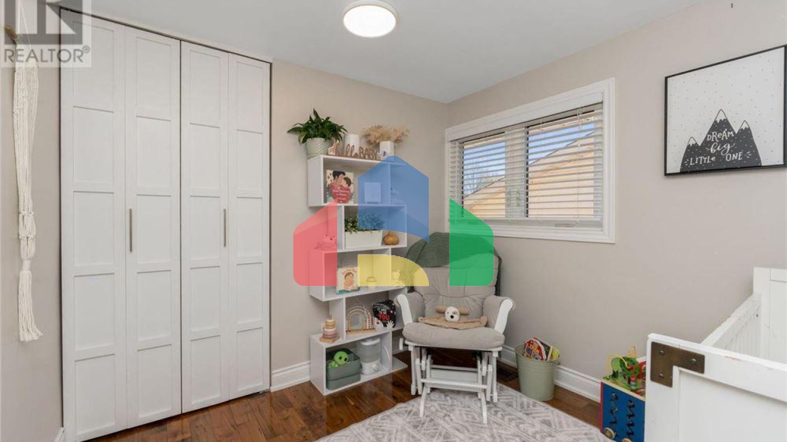 Residential - Single Family Home - Burlington, Canada - Canada