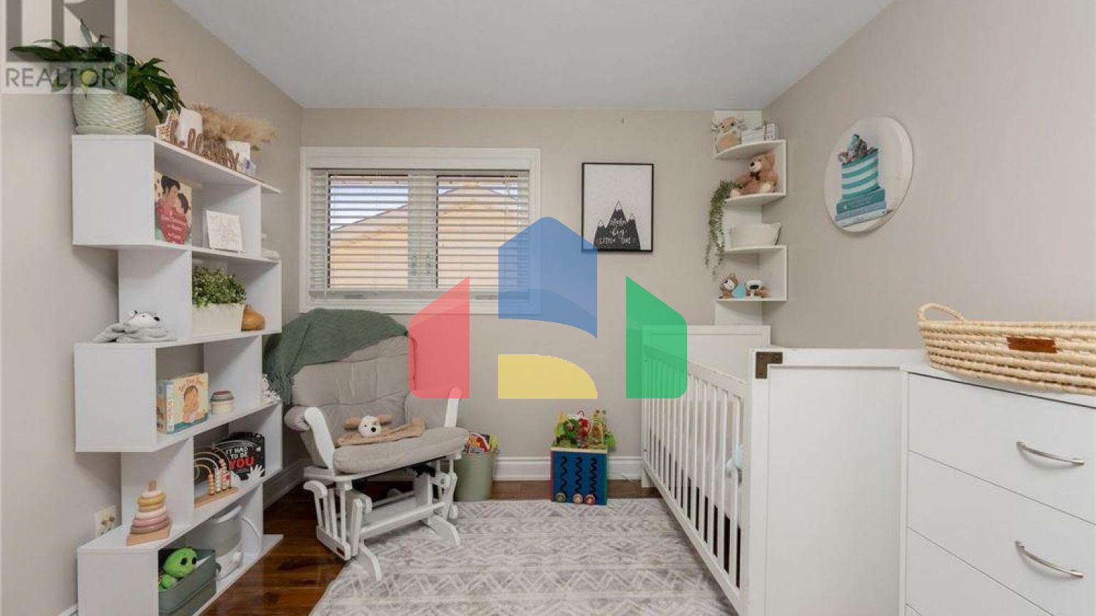 Residential - Single Family Home - Burlington, Canada - Canada