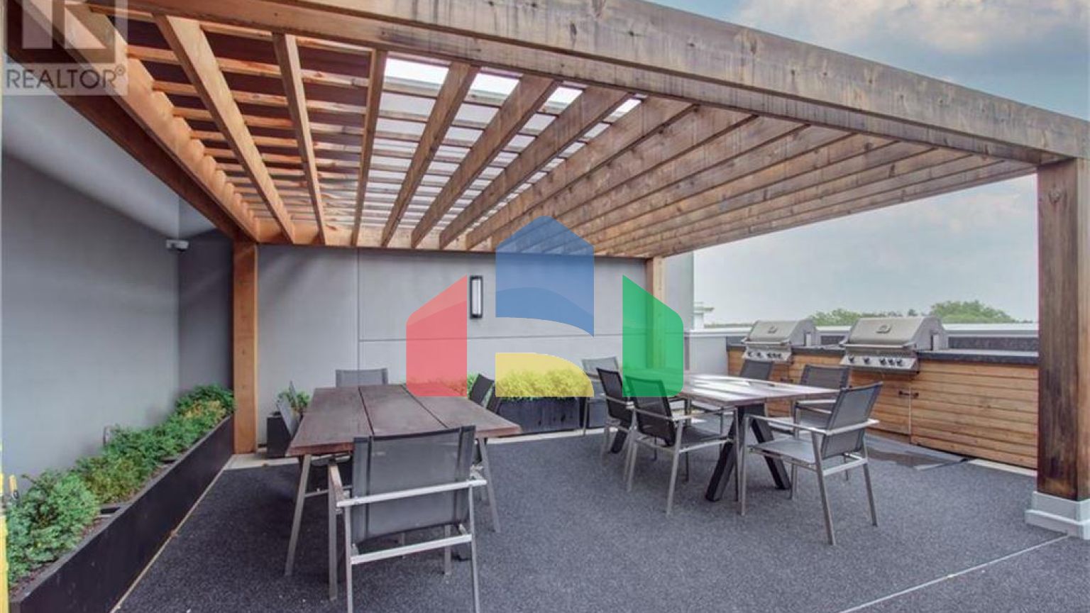 Residential - Condo/Apartment - Burlington, Canada - Canada