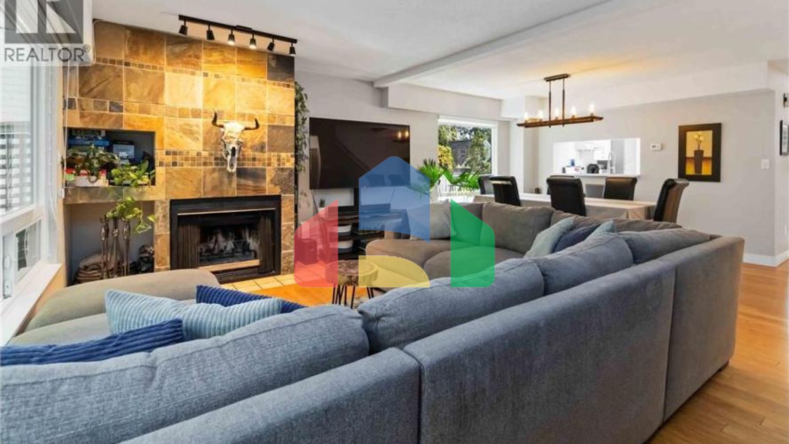 Residential - Townhouse - Burnaby, Canada - Canada