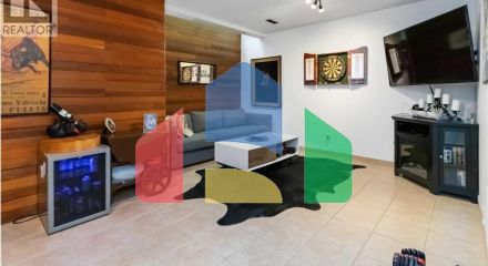 Residential - Townhouse - Burnaby, Canada - Canada