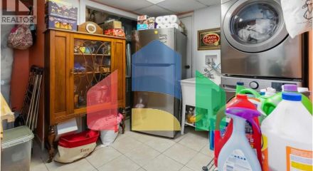 Residential - Townhouse - Burnaby, Canada - Canada