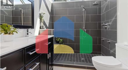 Residential - Townhouse - Burnaby, Canada - Canada