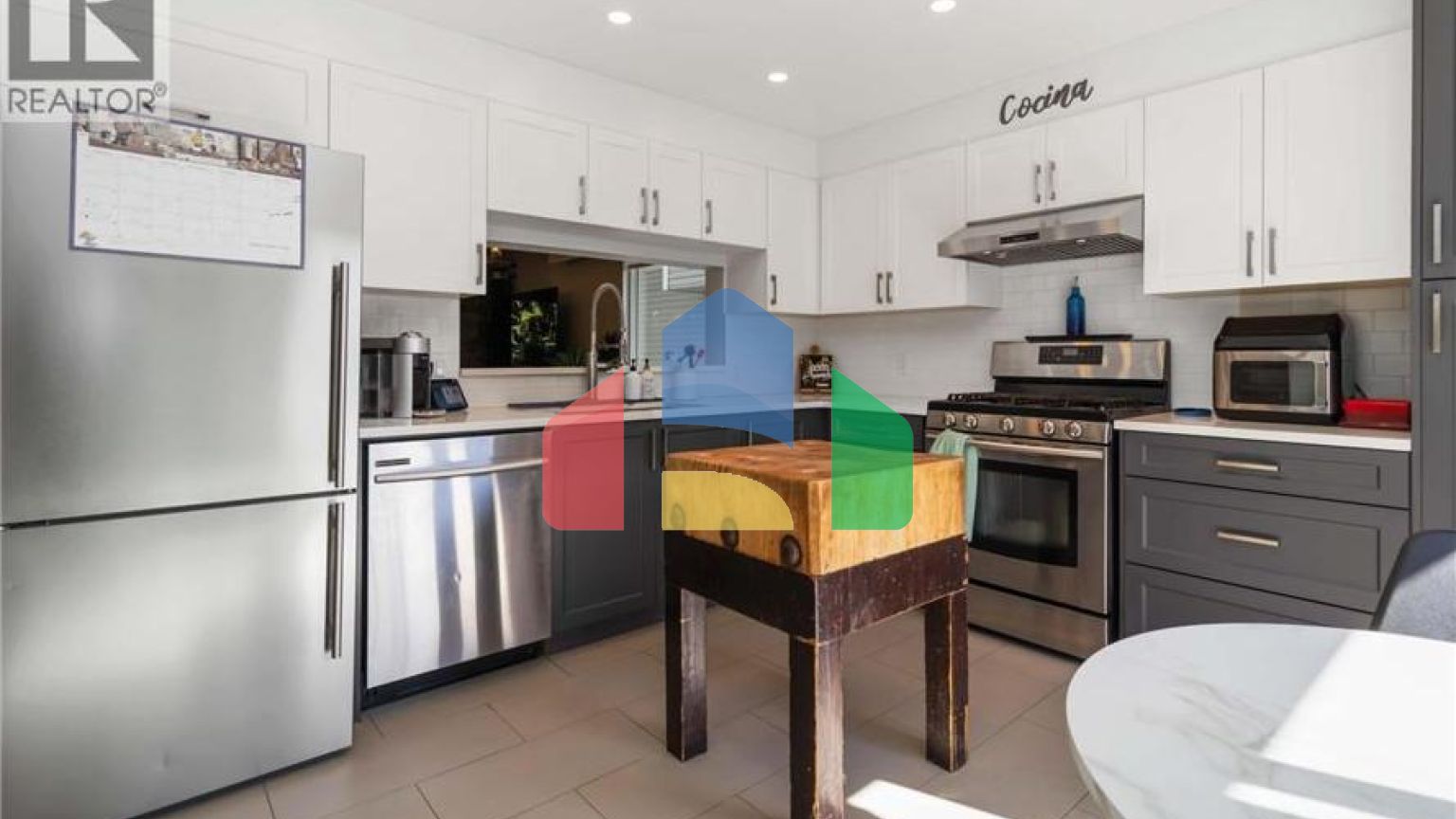 Residential - Townhouse - Burnaby, Canada - Canada