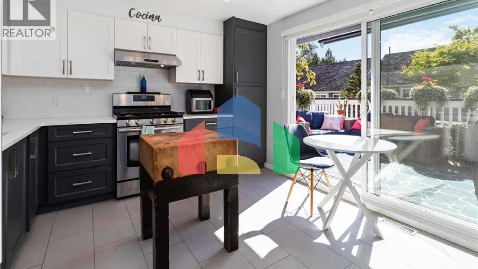 Residential - Townhouse - Burnaby, Canada - Canada