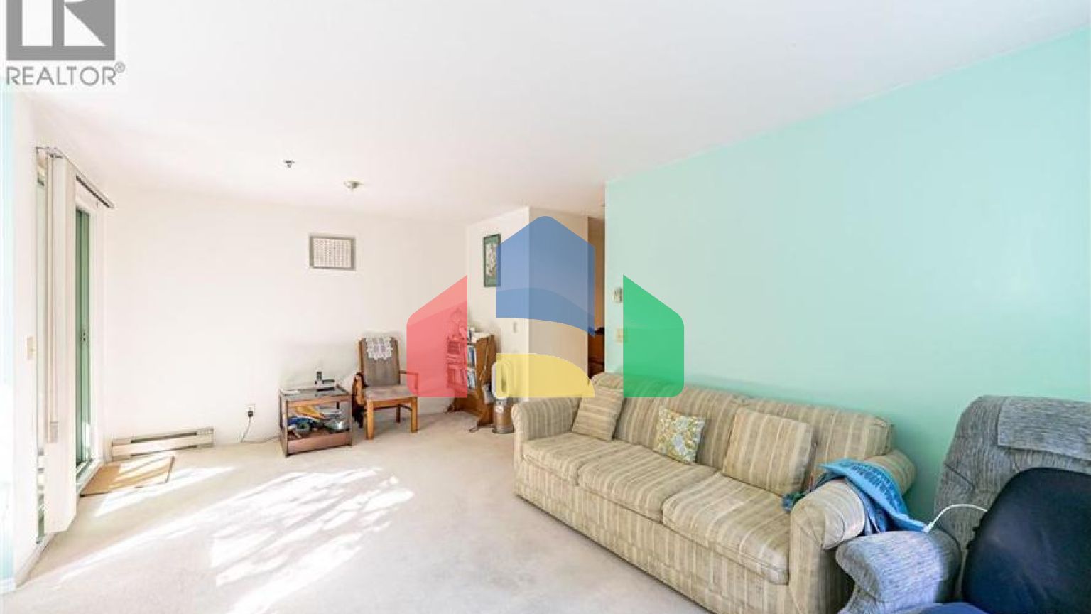 Residential - Single Family Home - Burnaby, Canada - Canada