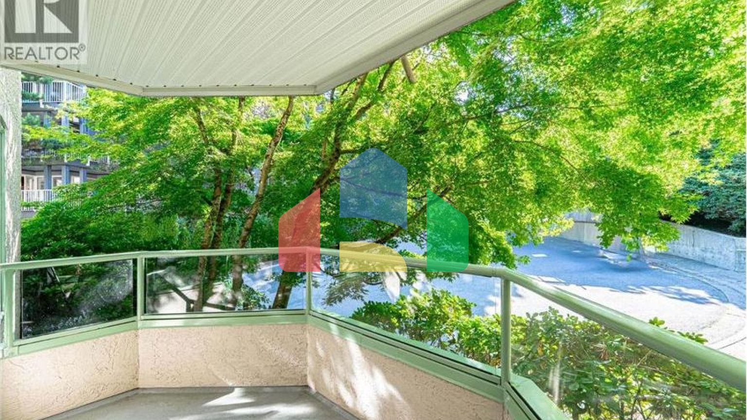 Residential - Single Family Home - Burnaby, Canada - Canada