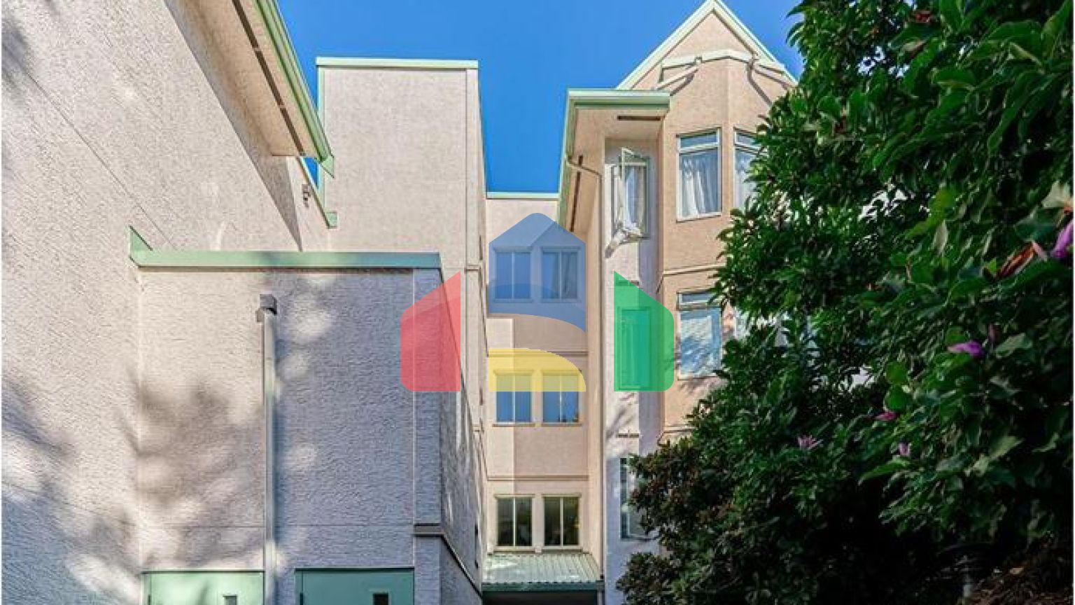 Residential - Single Family Home - Burnaby, Canada - Canada