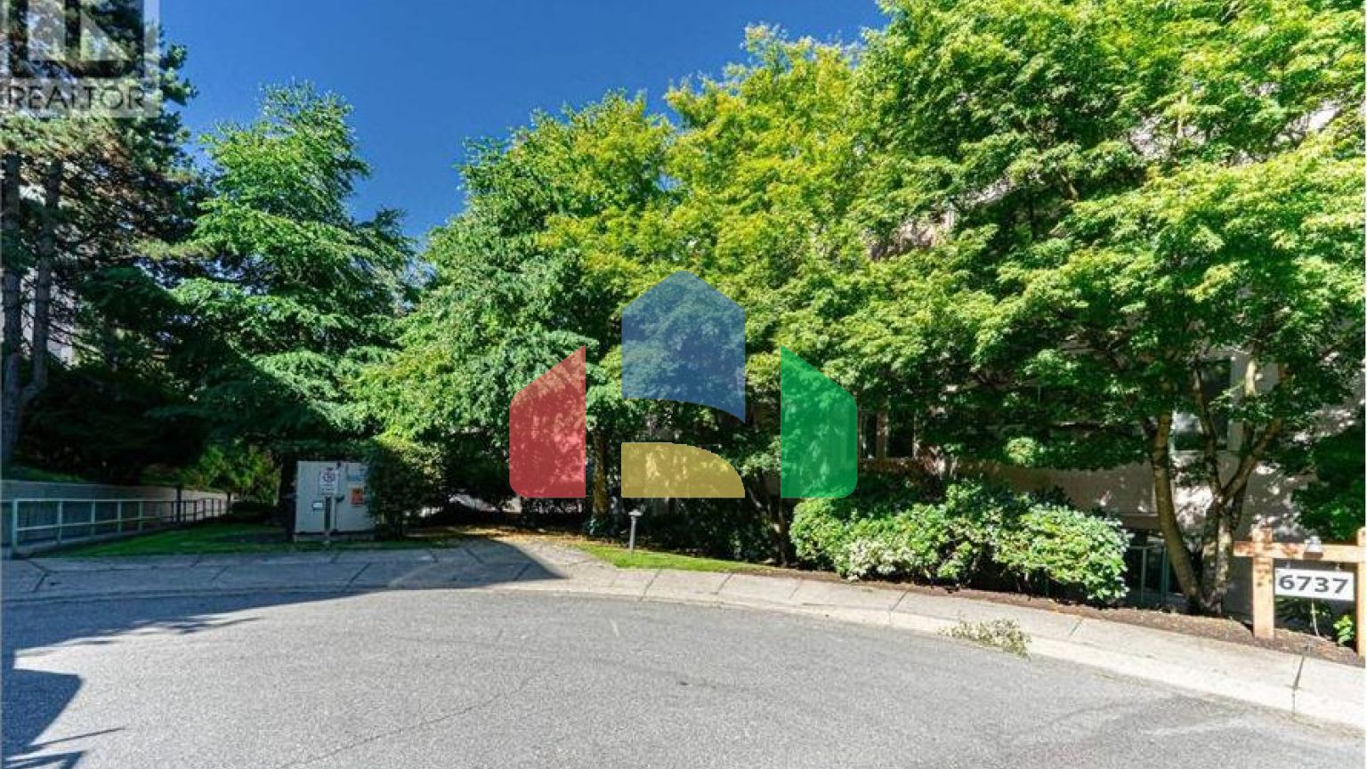 Residential - Single Family Home - Burnaby, Canada - Canada