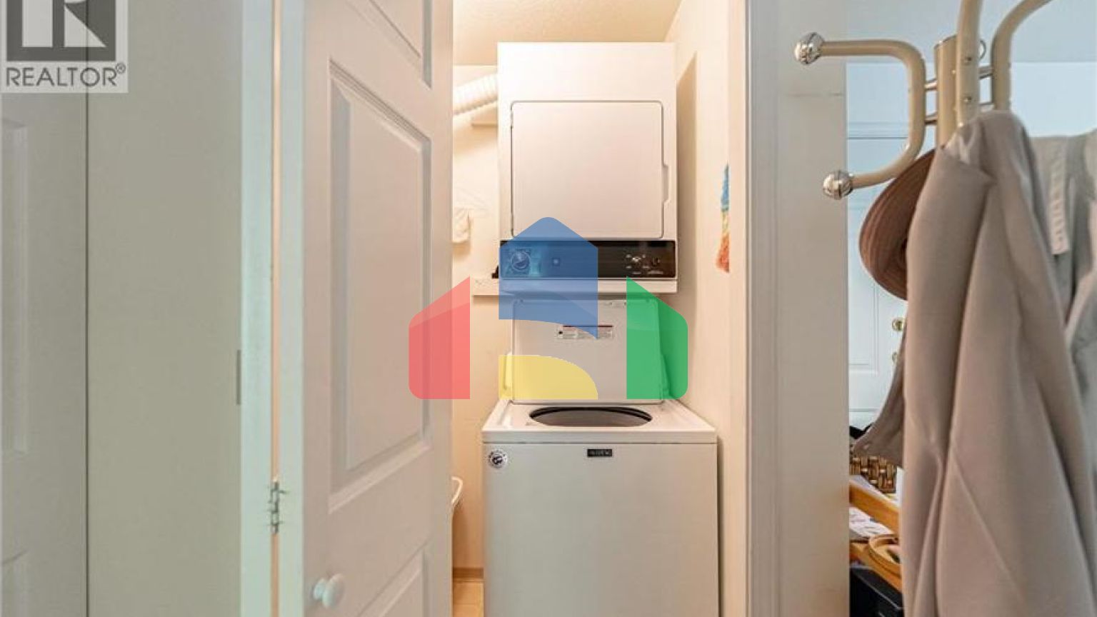 Residential - Single Family Home - Burnaby, Canada - Canada