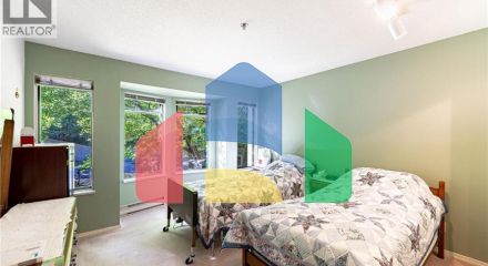 Residential - Single Family Home - Burnaby, Canada - Canada