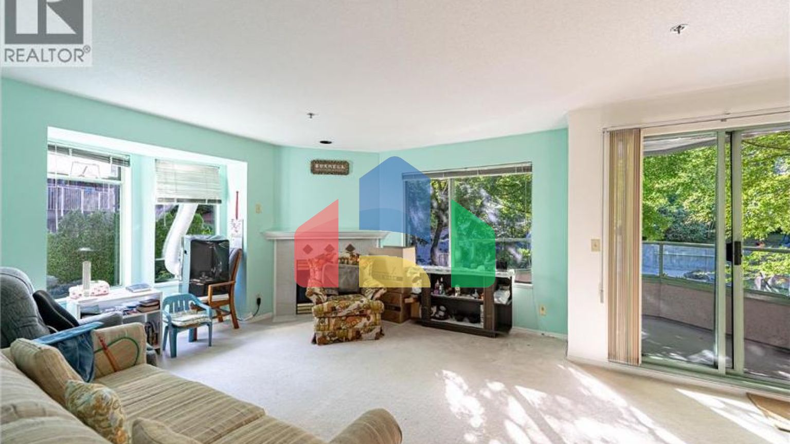 Residential - Single Family Home - Burnaby, Canada - Canada