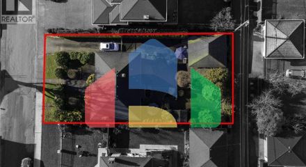 Residential - Single Family Home - Burnaby, Canada - Canada