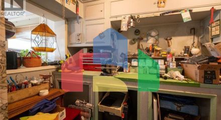 Residential - Single Family Home - Burnaby, Canada - Canada