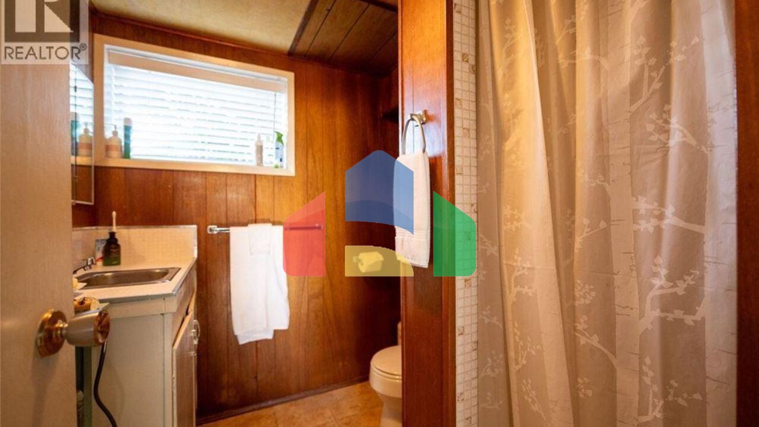 Residential - Single Family Home - Burnaby, Canada - Canada