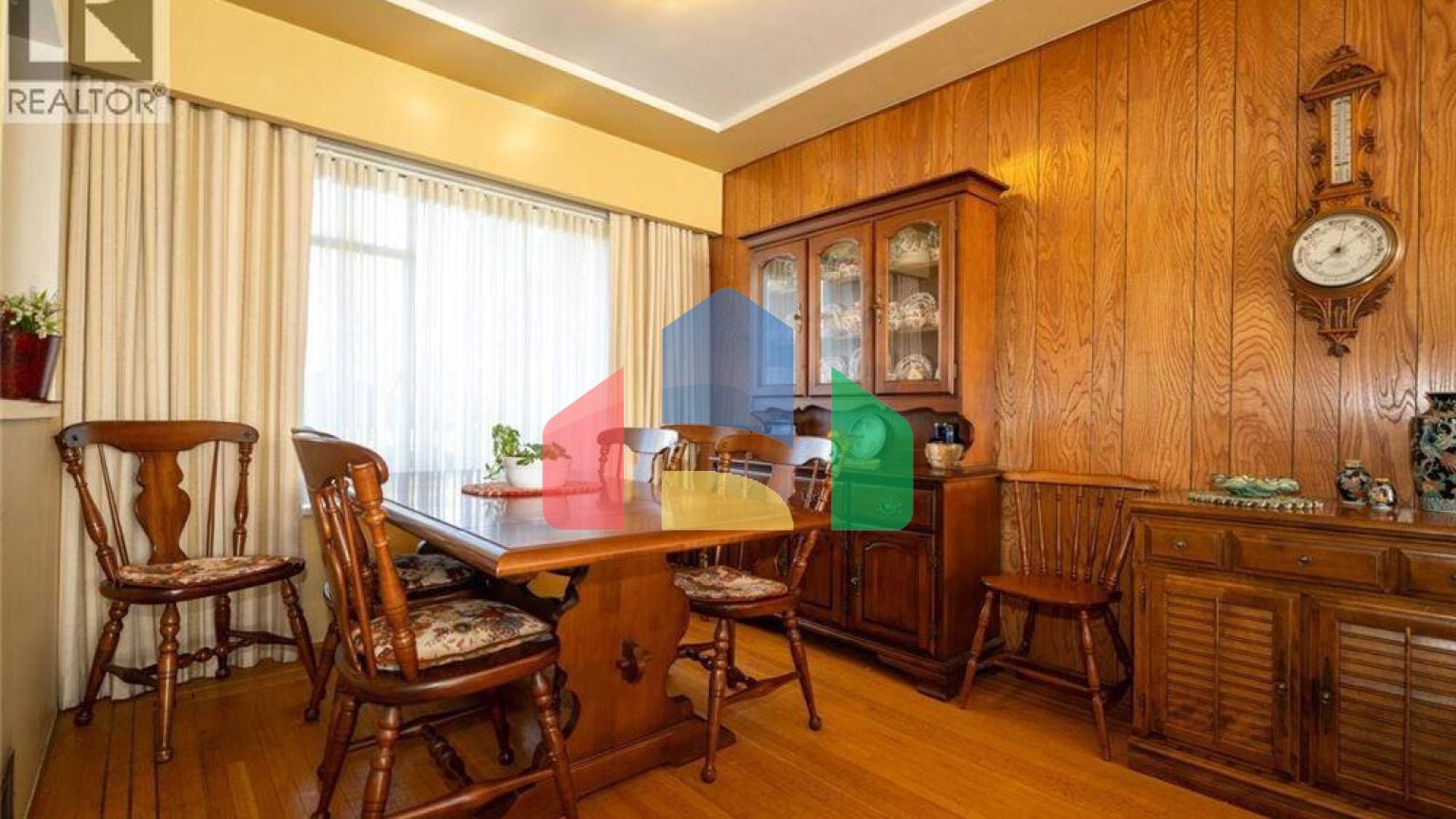 Residential - Single Family Home - Burnaby, Canada - Canada