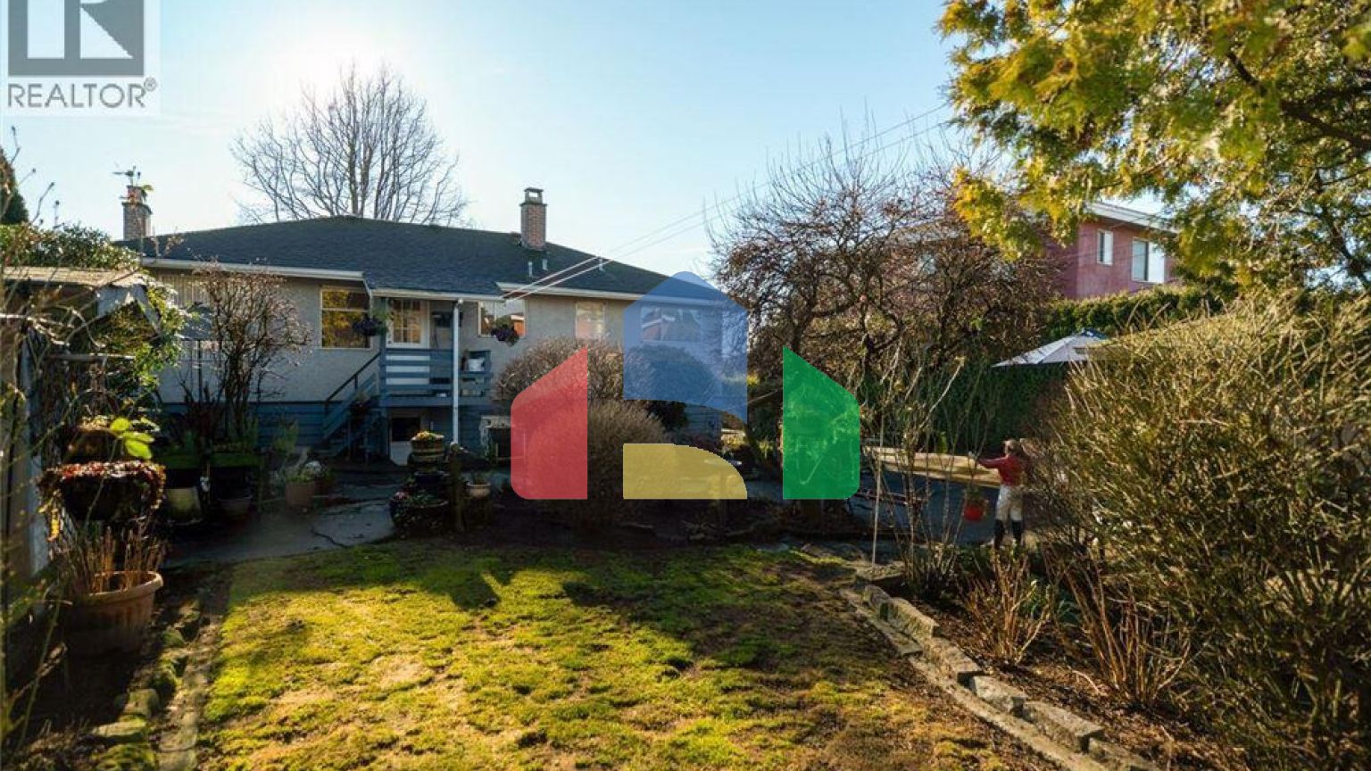 Residential - Single Family Home - Burnaby, Canada - Canada