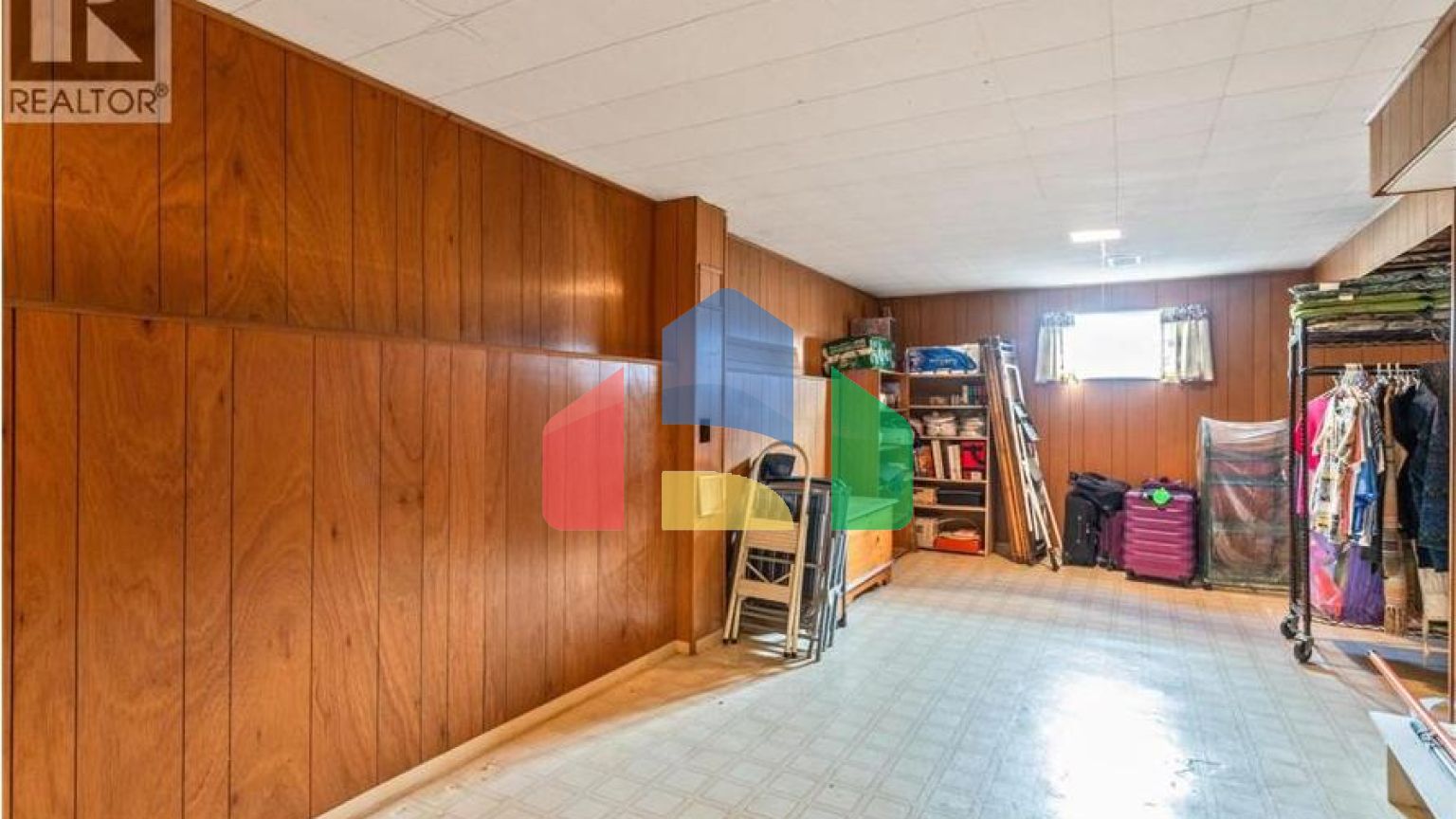 Residential - Single Family Home - Burnaby, Canada - Canada