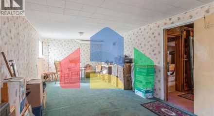 Residential - Single Family Home - Burnaby, Canada - Canada