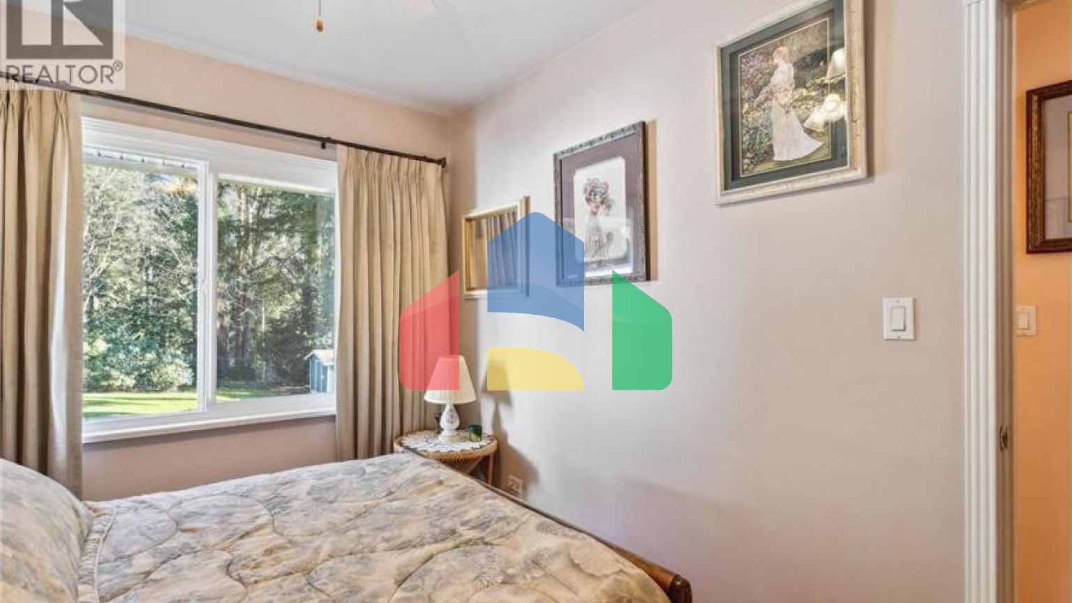 Residential - Single Family Home - Burnaby, Canada - Canada